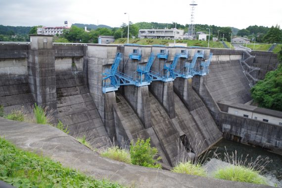 亀山ダム